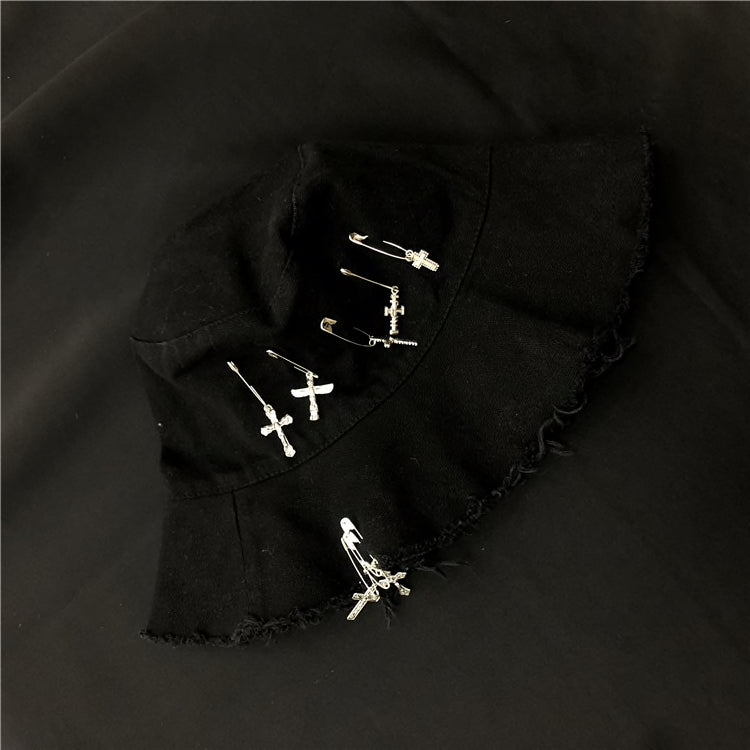Clip Me Up Bucket Hat